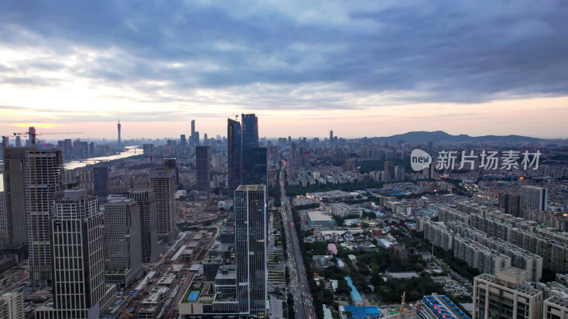 广州金融中心施工现场高楼建筑航拍图
