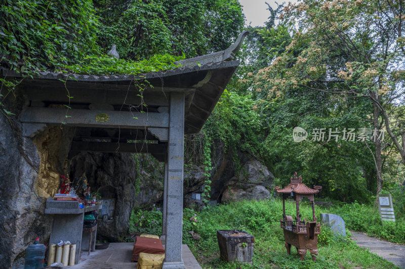 杭州凤凰山景区凤凰池风景