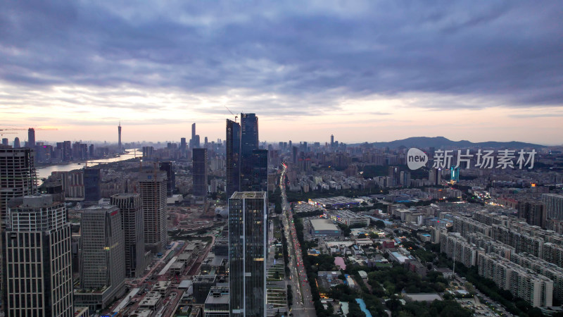 广州金融中心施工现场高楼建筑航拍图