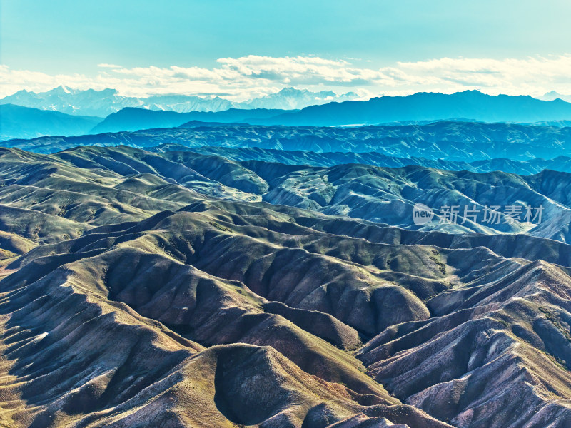 新疆百里丹霞风景区