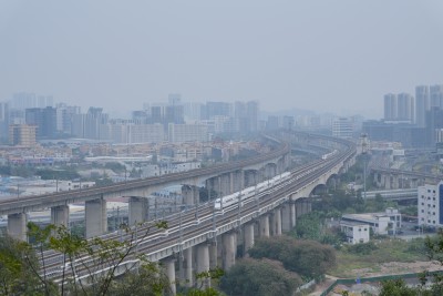 城市高铁轨道