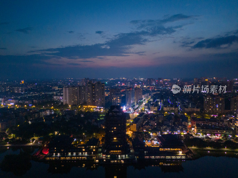 四川眉山远景楼夜景