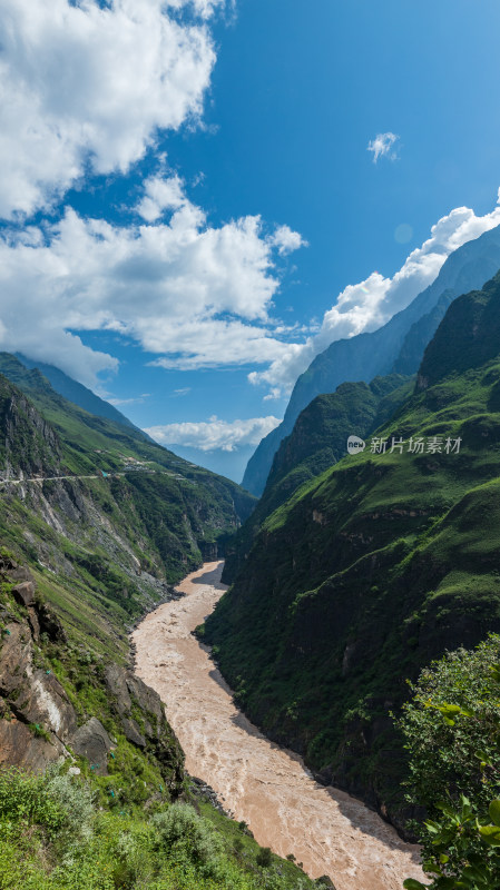 丽江虎跳峡高路徒步线