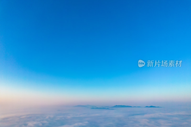 山川云海自然风光航拍摄影图