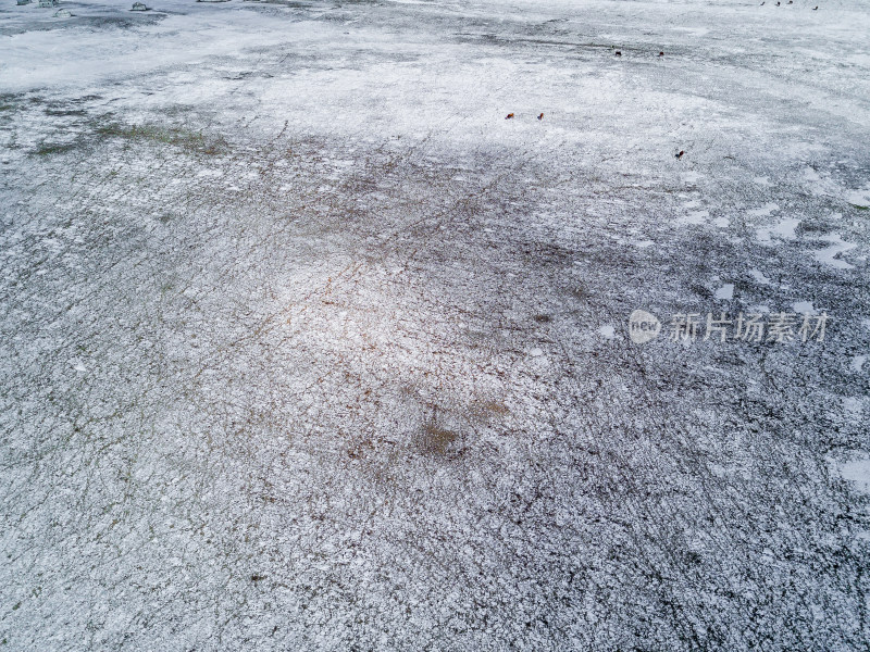 内蒙古雪地道路航拍