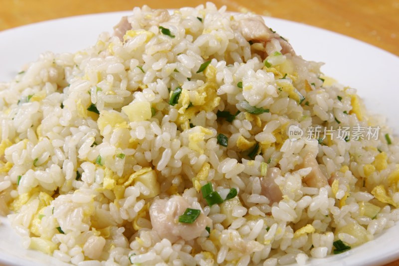 菠萝鸡粒炒饭