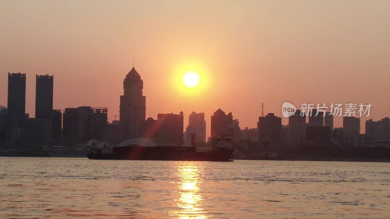 航拍湖北武汉城市夕阳晚霞