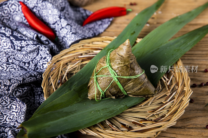 端午粽子肉粽甜粽五香粽子