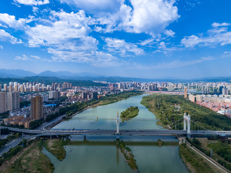 陕西宝鸡城市风光航拍图