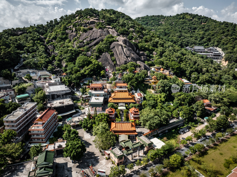 中国广东省汕头市金平区龙泉岩寺庙群