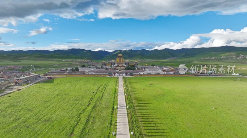 四川阿坝州各莫寺航拍