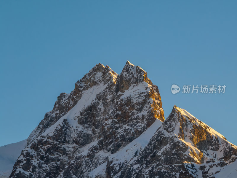 西藏日喀则珠峰东坡嘎玛沟喜马拉雅山脉航拍