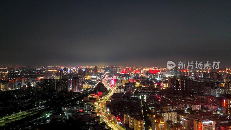 夕阳晚霞中的泉州夜景航拍图