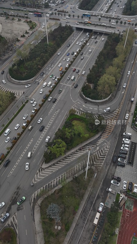 城市道路车流鸟瞰图