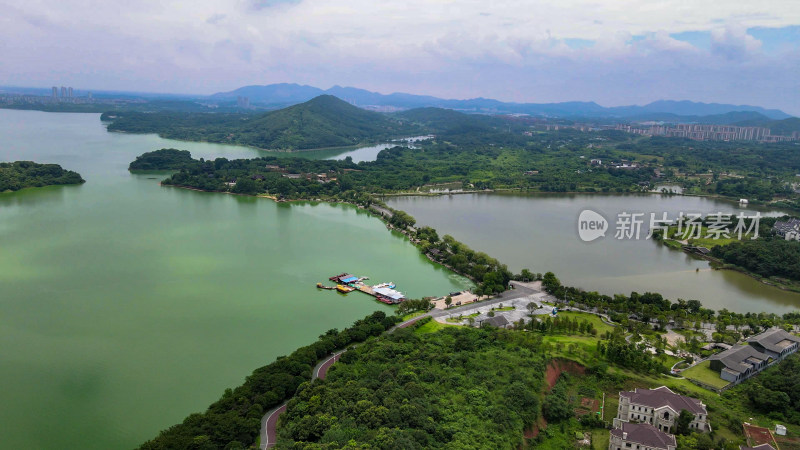 航拍湖南岳阳南湖公园