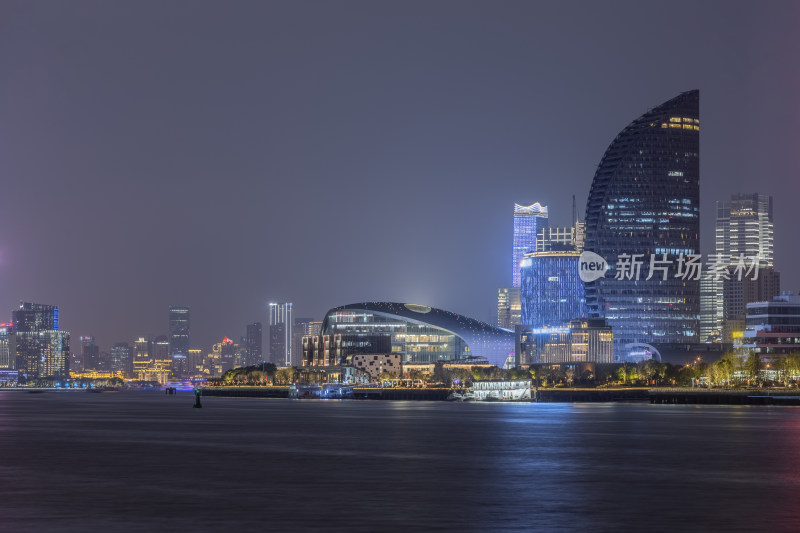 上海杨浦滨江建筑夜景