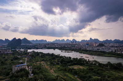 桂林漓江城市风景及自然风光日落晚霞航拍