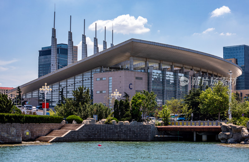 山东威海海滨风光建筑景观