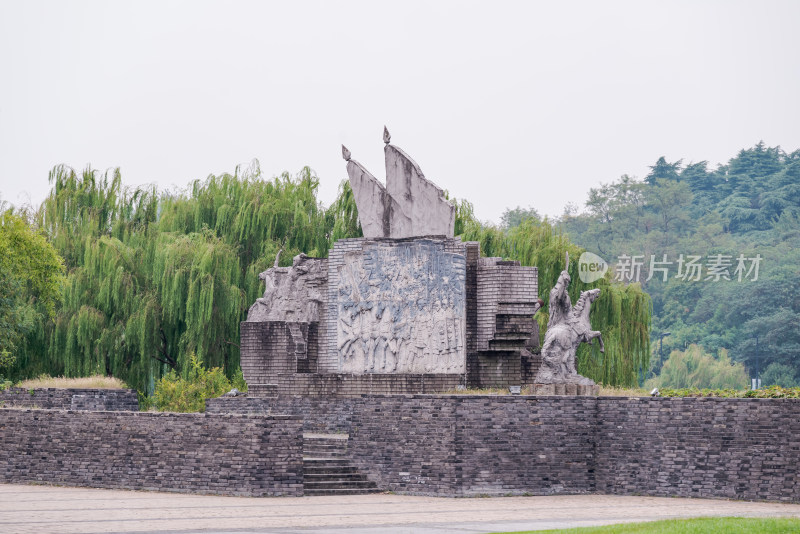 江苏扬州市宋夹城景区考古遗址公园城墙