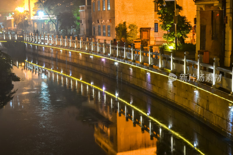 荔湾湖公园夜景