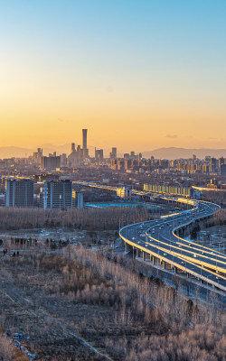 城市交通车流北京高速路竖屏拍摄