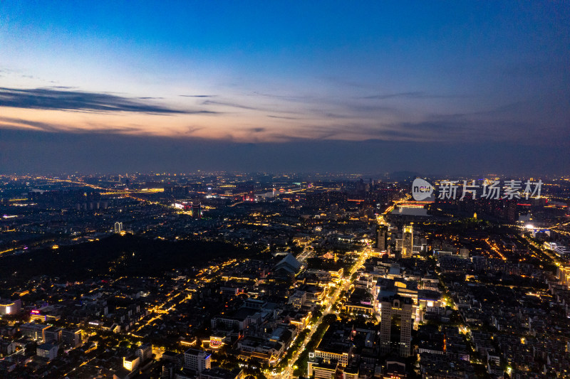 绍兴城市夜景航拍图