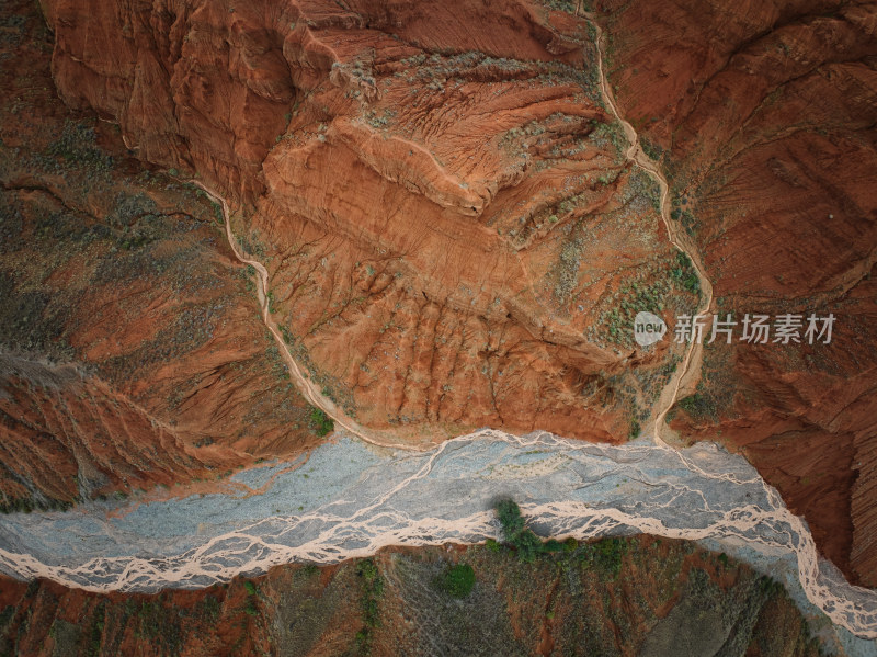 丹霞山峦