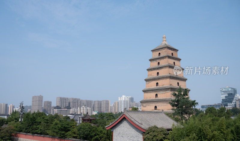 陕西西安晴朗天气的大慈恩寺大雁塔