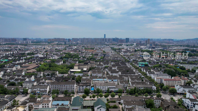 江苏苏州姑苏区城市风光航拍图