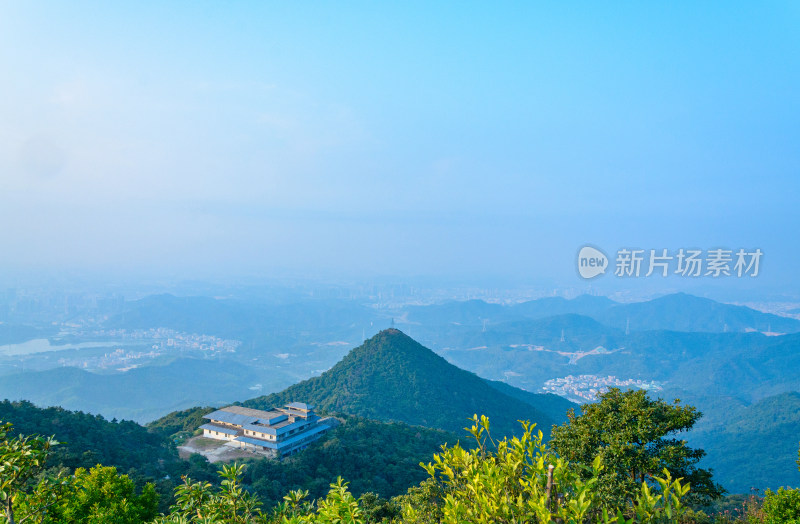 深圳梧桐山旅游景区绿色山林自然风光