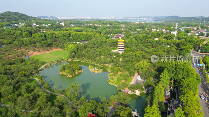 航拍湖北武汉东湖景区东湖公园