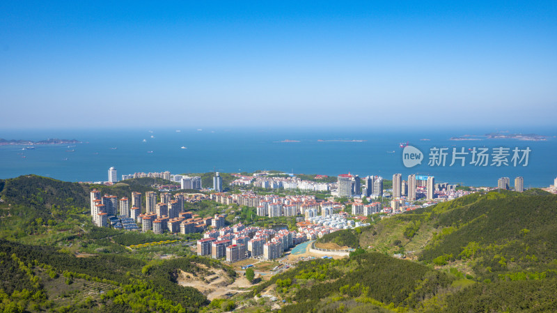 山东烟台沿海海岸线建筑群城市自然风光