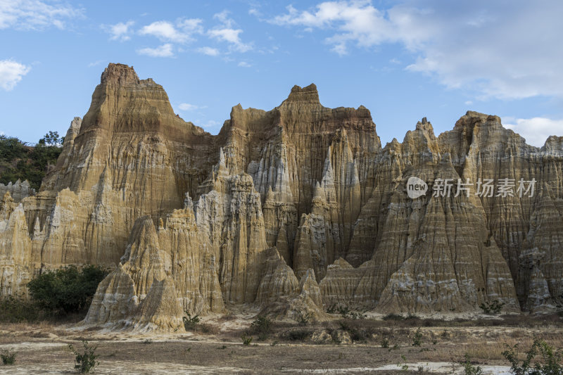 壮观的土林自然地貌全景