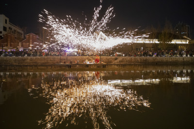 打铁花 非遗打铁花 打铁花