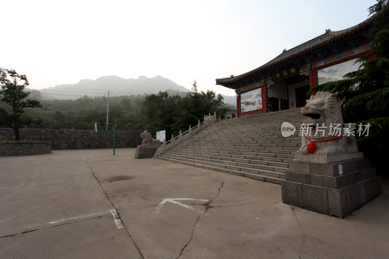 山东著名旅游景点醴泉寺建筑风格