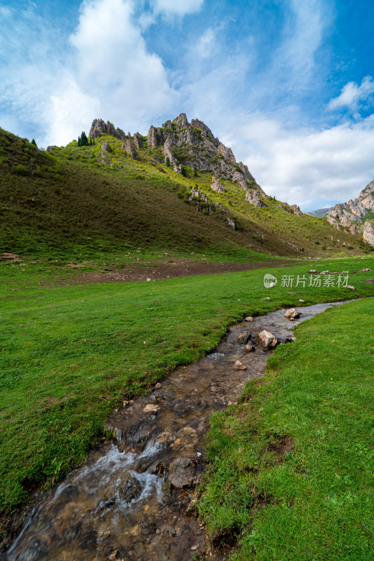 高山峡谷溪流纳摩大峡谷