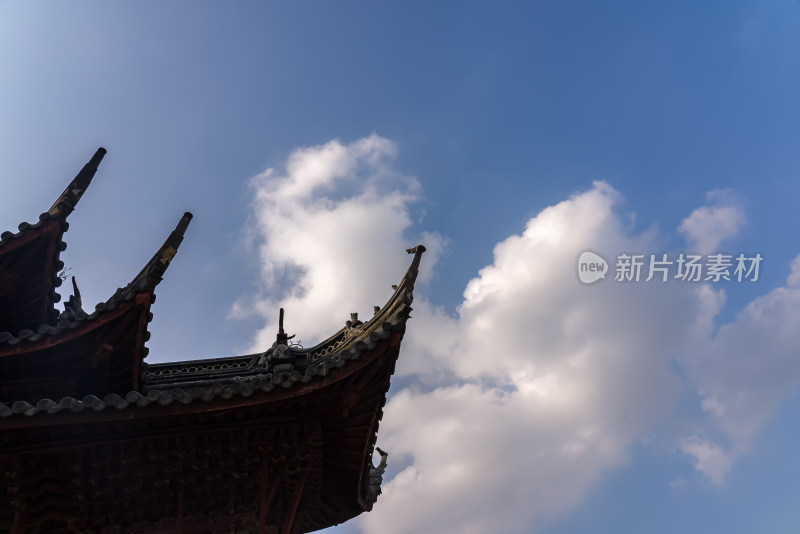 江南苏州园林古代建筑传统文化屋檐古风