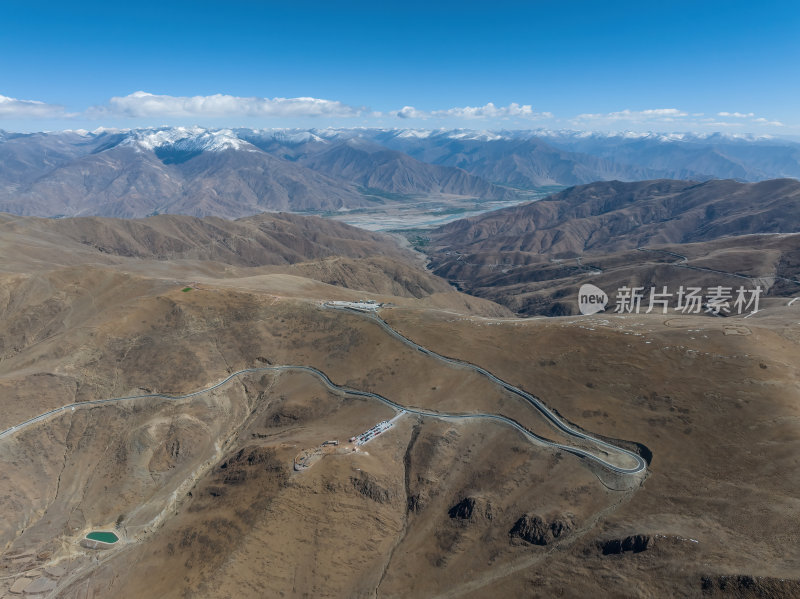 西藏山南羊卓雍措圣湖神湖蓝色高空航拍