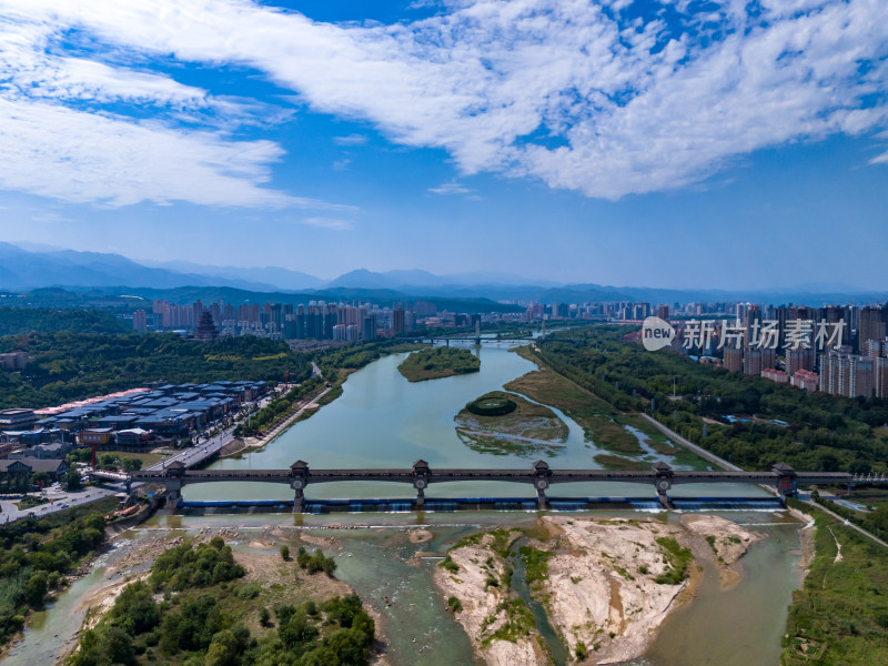 宝鸡渭河两岸城市风光航拍图