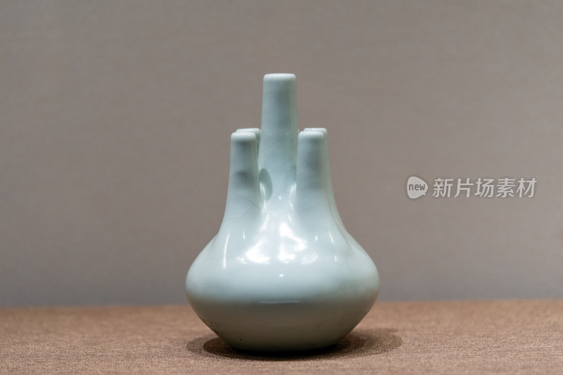 故宫博物院藏宫廷珐琅器精品展展品