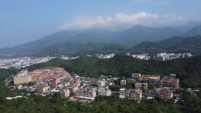 广东东莞：银瓶山下的村庄