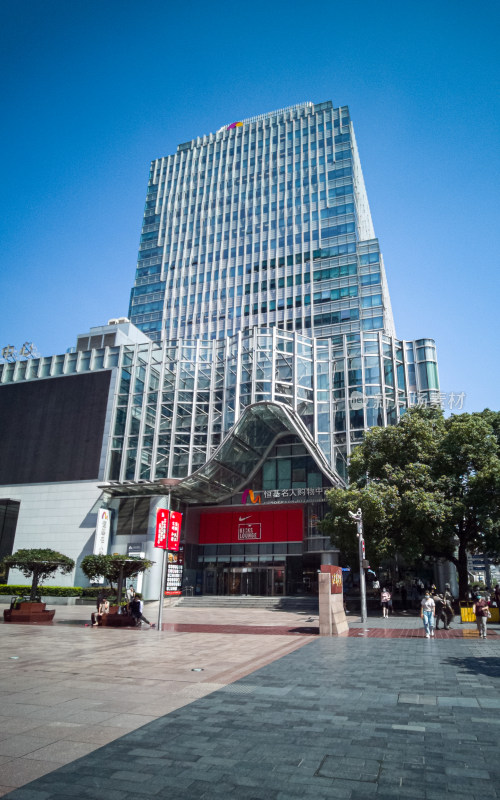 上海苏州河外滩外白渡桥陆家嘴城市建筑景观