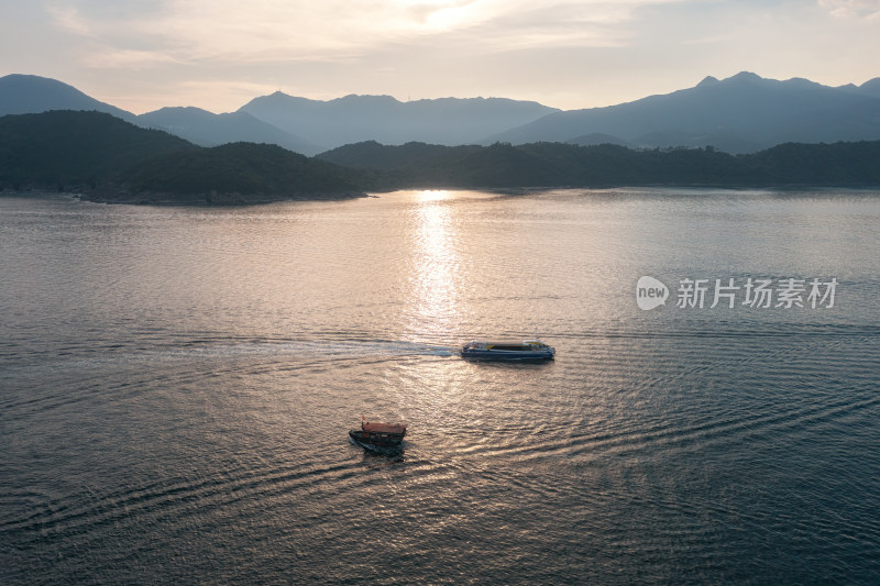 中国香港西贡大海上客船航行