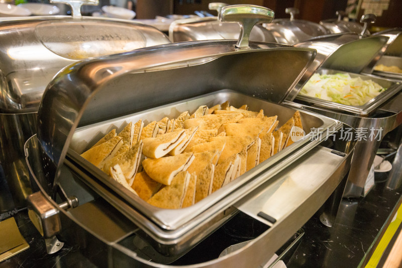 豪华自助餐厅