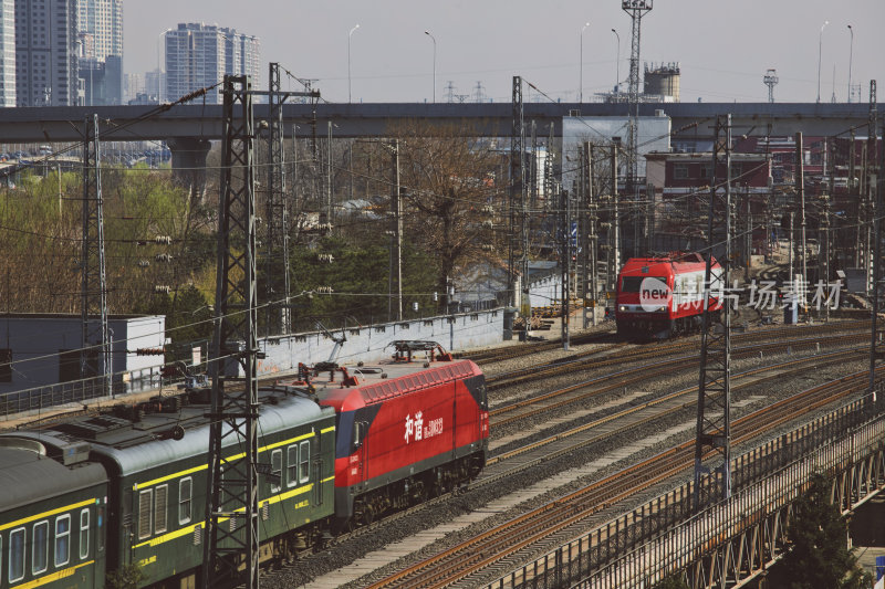 城市铁路火车行驶场景