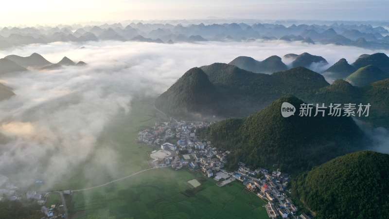 唯美山川意境连绵山脉 山峦叠嶂云雾缭绕