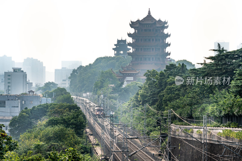 湖北武汉武昌京广铁路黄鹤楼白云阁