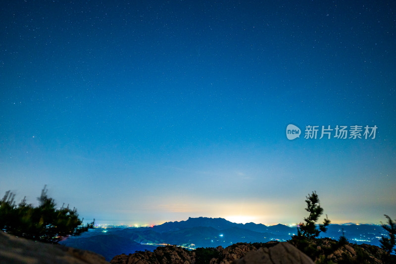 浩瀚的夜空摄于山东省日照市九仙山景区