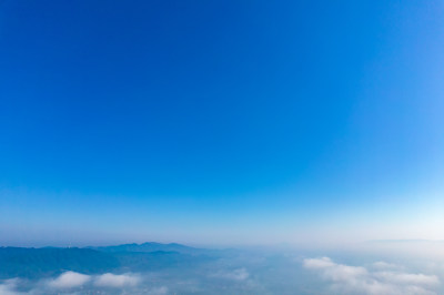 城市清晨云海风景航拍摄影图