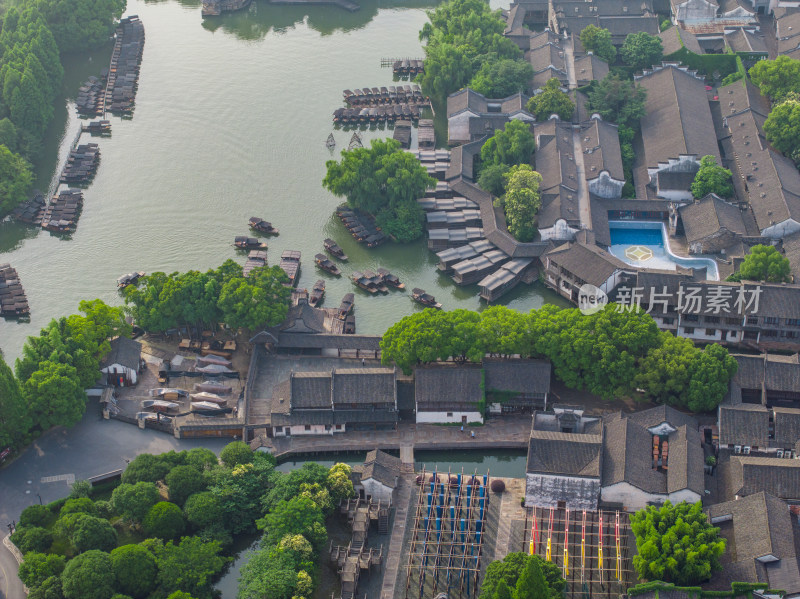 航拍江南水乡古镇乌镇全景